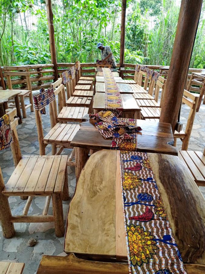 Chimpanzee Capital Safari Lodge Bigodi 외부 사진